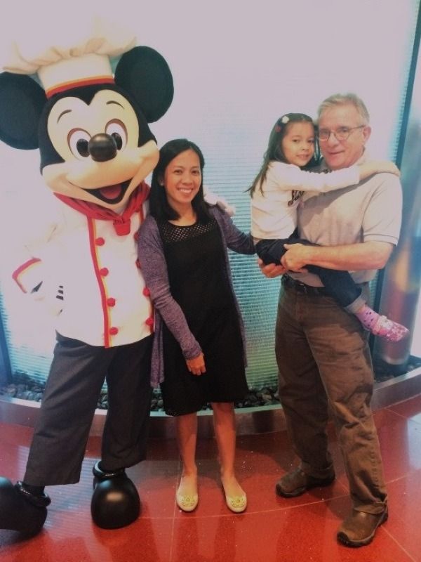 Group photo with Mickey at Hong Kong Disneyland